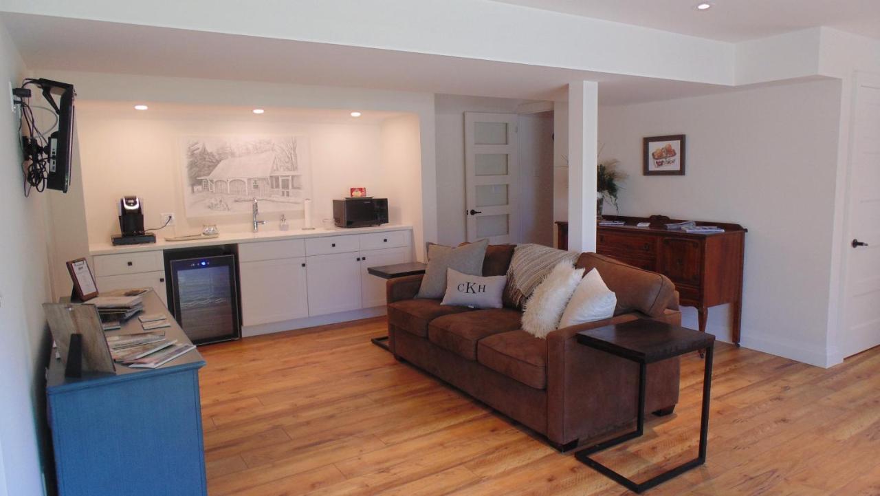 Bed and Breakfast Carriage House On Kent Niagara-on-the-Lake Exterior foto